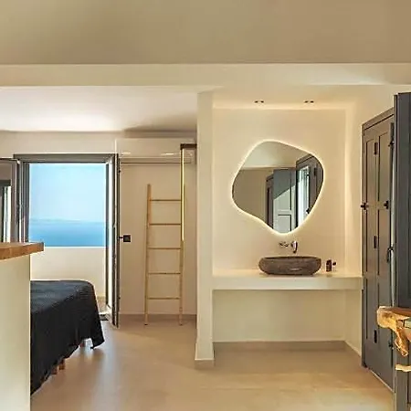 Gazelle Living فندق Santorini Island