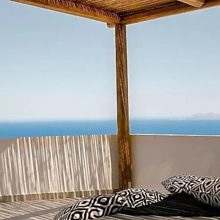 Gazelle Living فندق Santorini Island