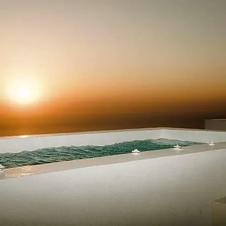 Gazelle Living فندق Santorini Island