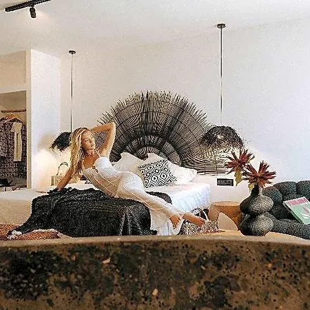 Gazelle Living 4* Santorini Island